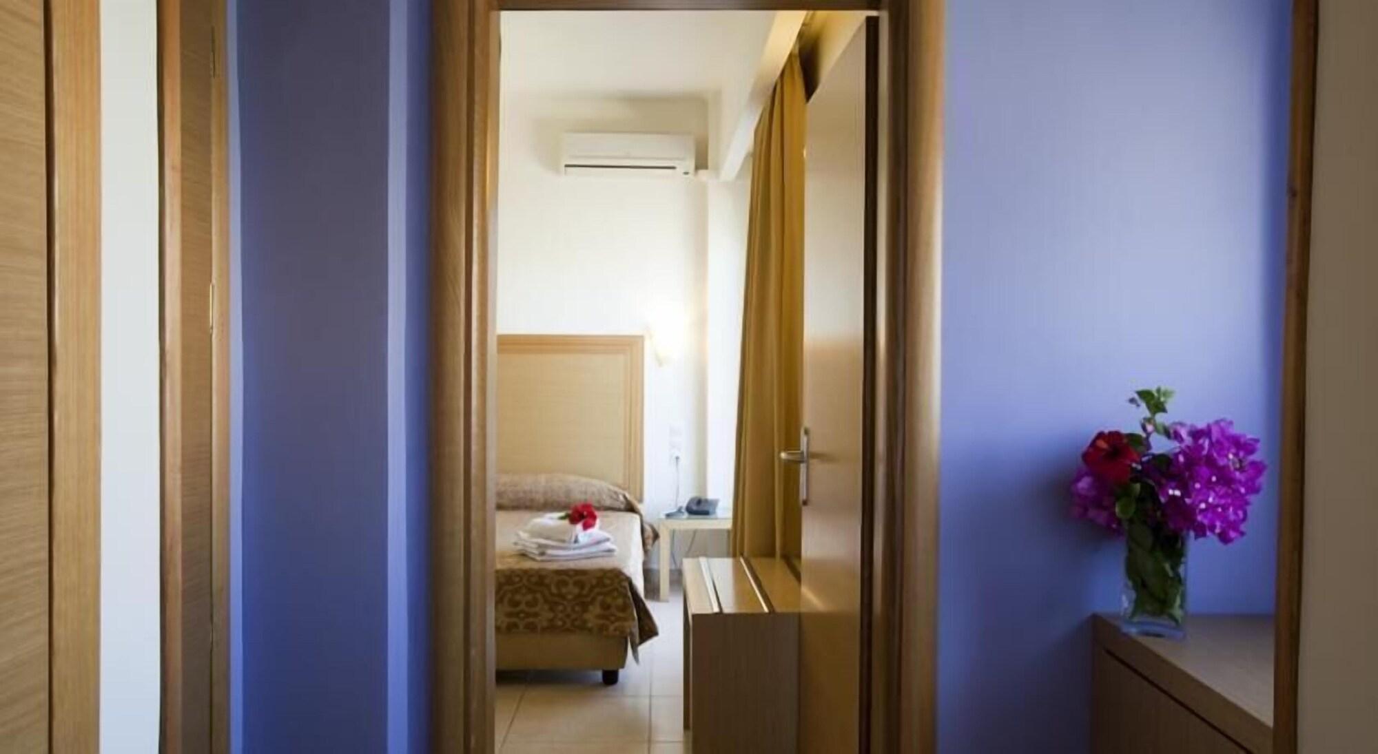 Hotel Itanos