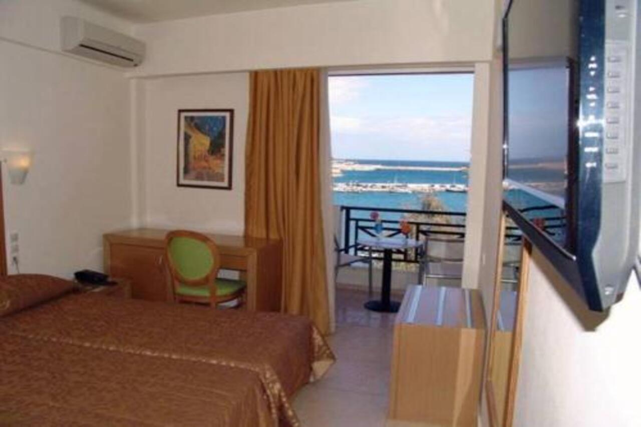 Itanos Otel